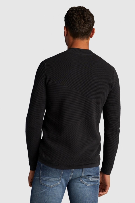 Cast Iron zwarte heren trui | Model achteraanzicht