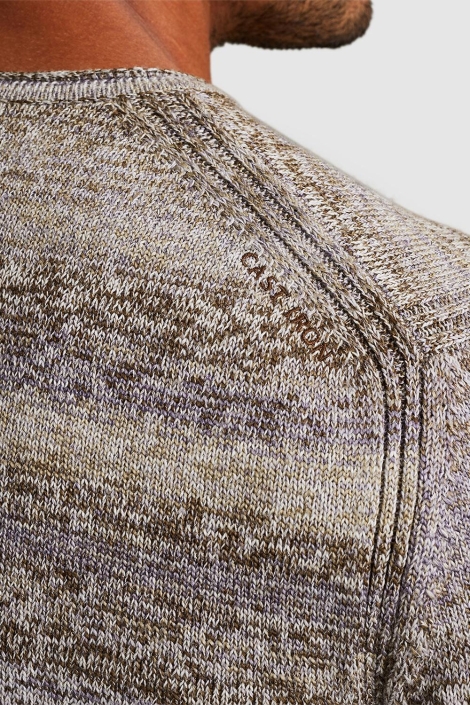 Cast Iron bruine heren trui | Close up