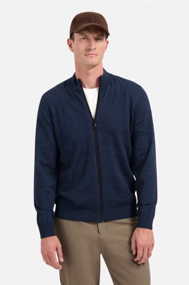 NO-EXCESS blauwe heren vest | Model vooraanzicht