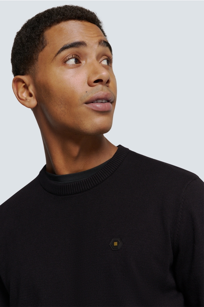 NO-EXCESS zwarte heren trui | Close up