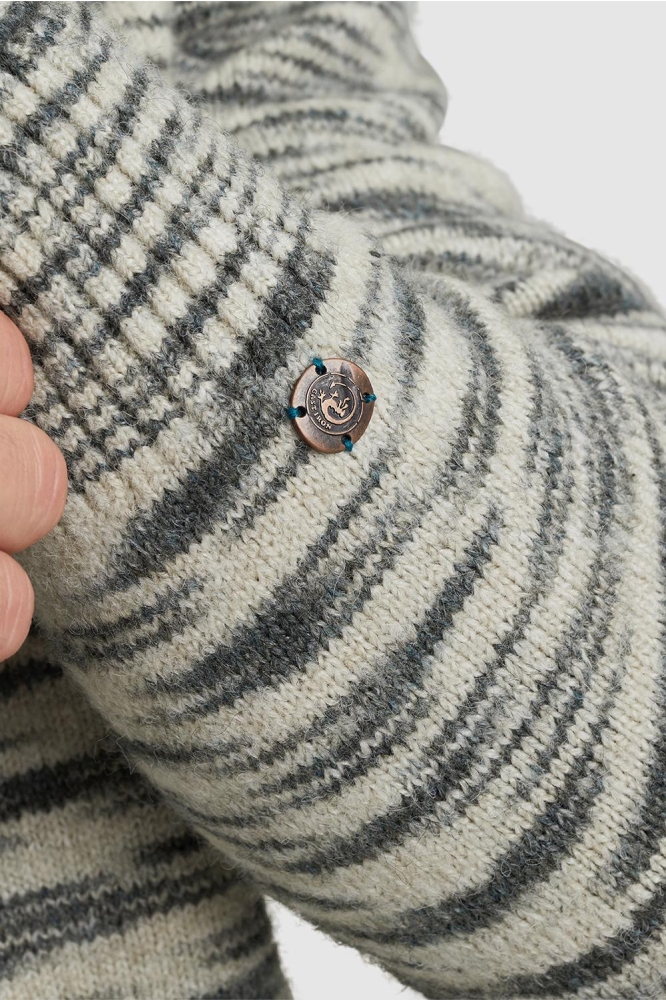 Cast Iron beige heren trui | Close up