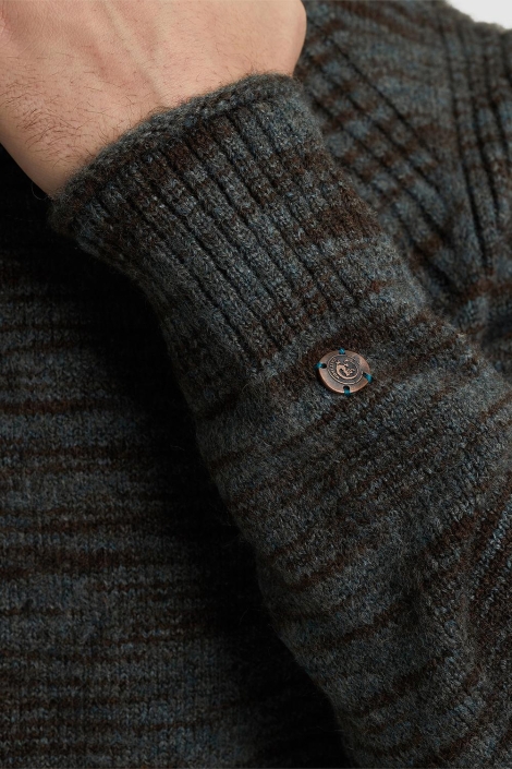 Cast Iron groene heren trui | Close up