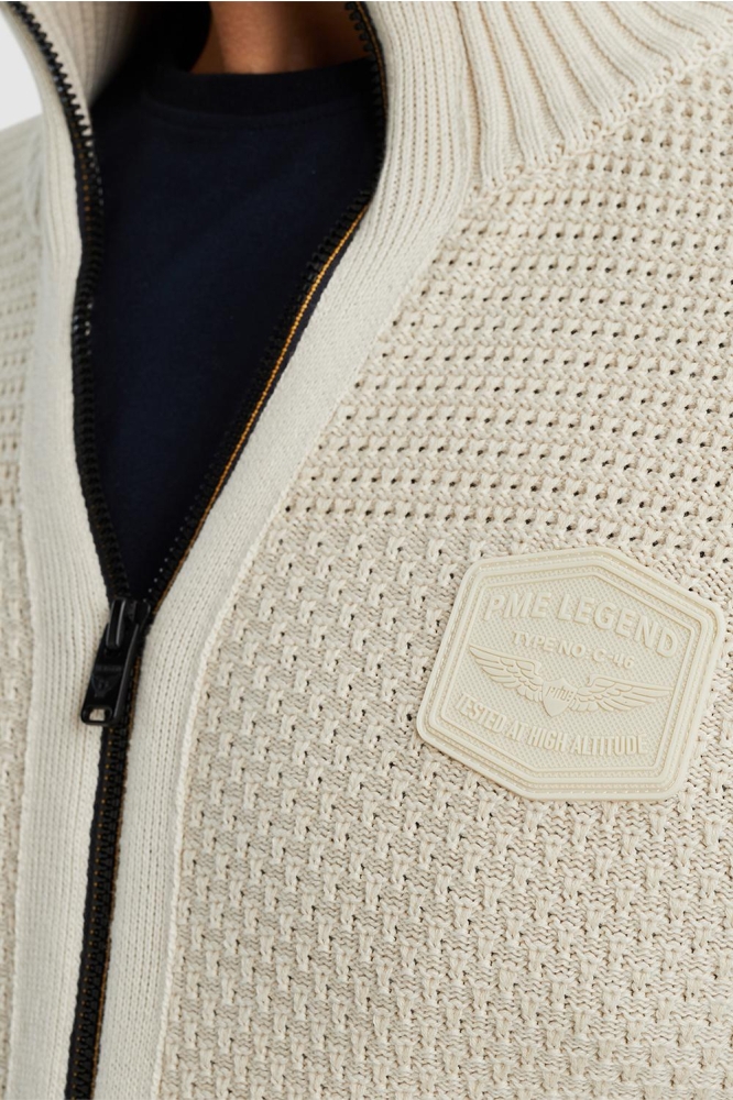 PME legend beige heren vest | Close up