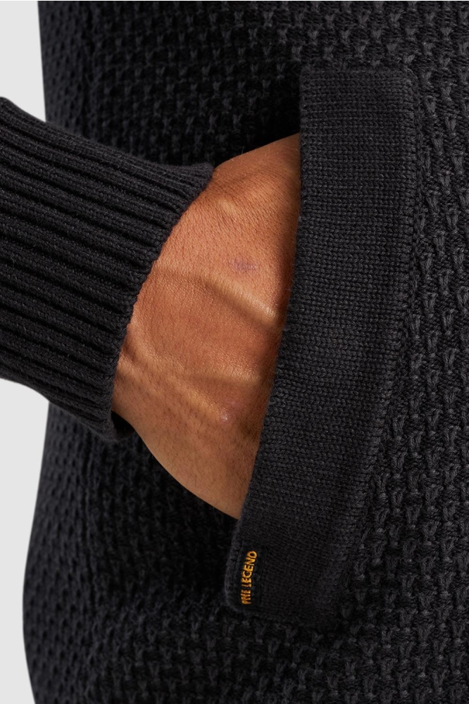 PME legend blauwe heren vest | Close up