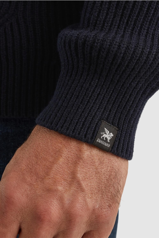 Vanguard blauwe heren trui | Close up