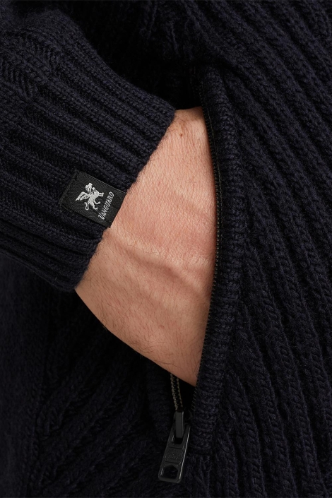 Vanguard blauwe heren vest | Close up