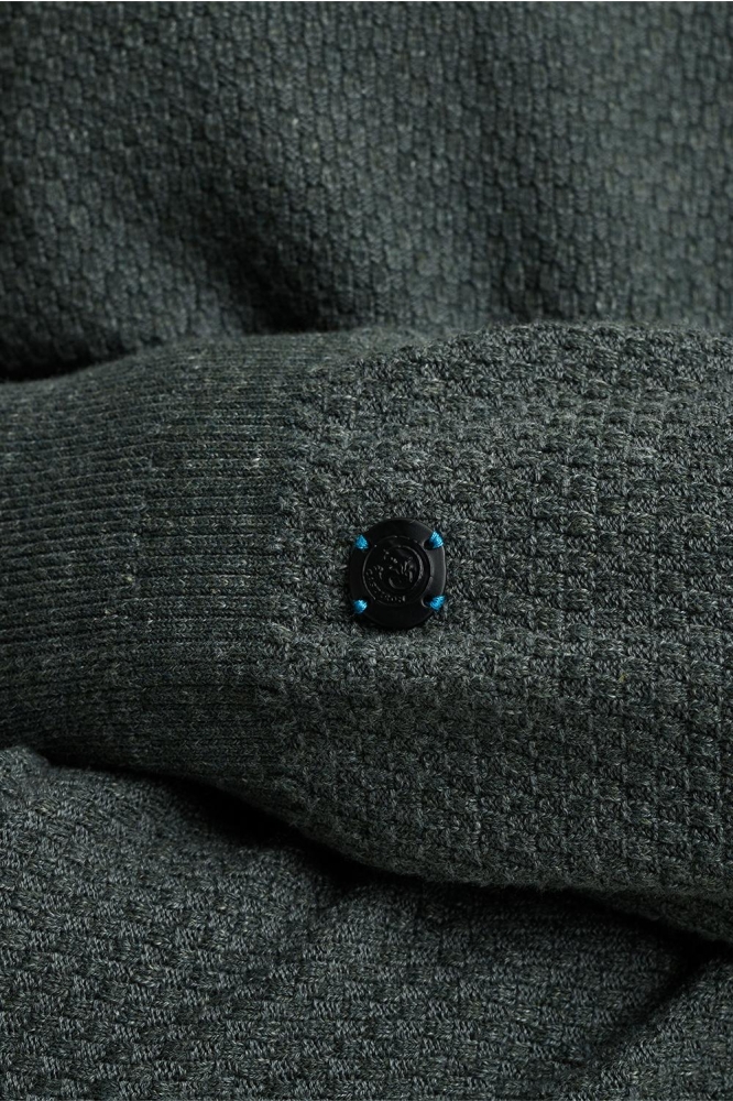 Cast Iron groene heren trui | Close up