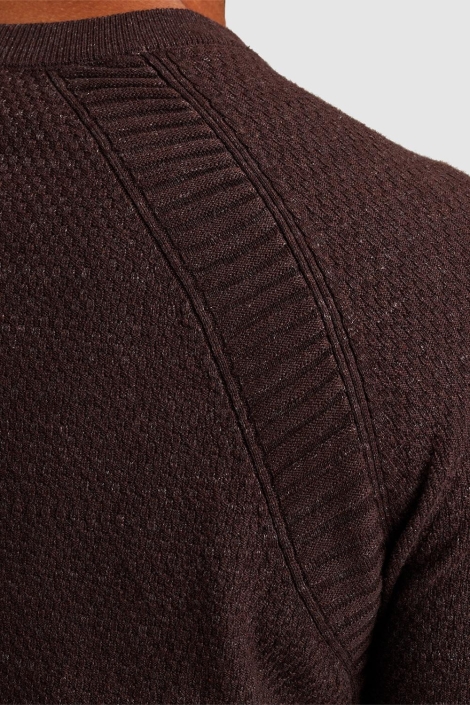 Cast Iron bruine heren trui | Close up