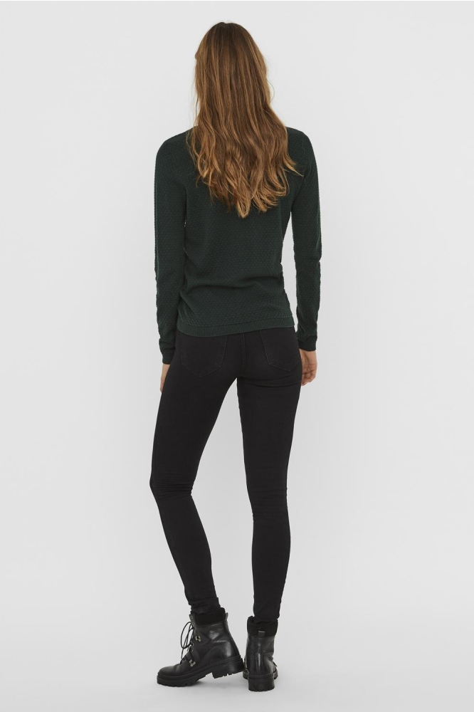 Vero Moda groene dames trui | Model achteraanzicht
