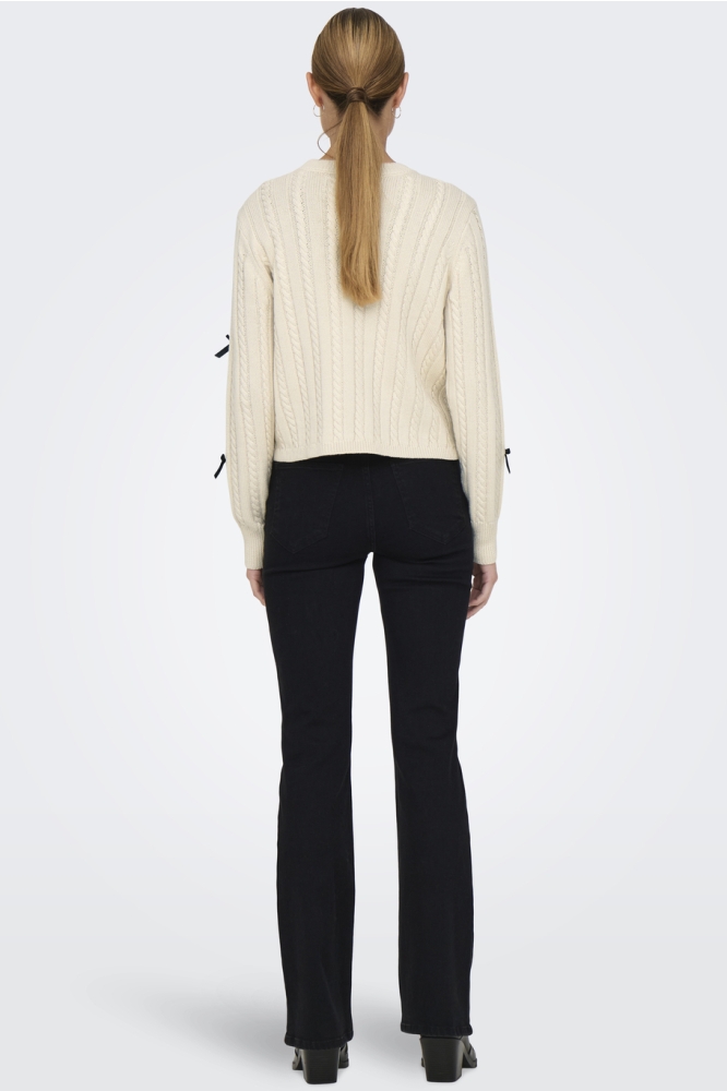 Jacqueline de Yong beige dames trui | Model