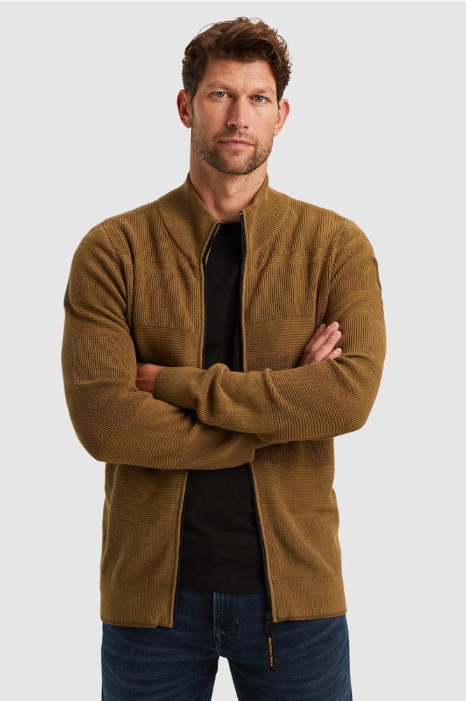 PME legend bruine heren vest | Model vooraanzicht