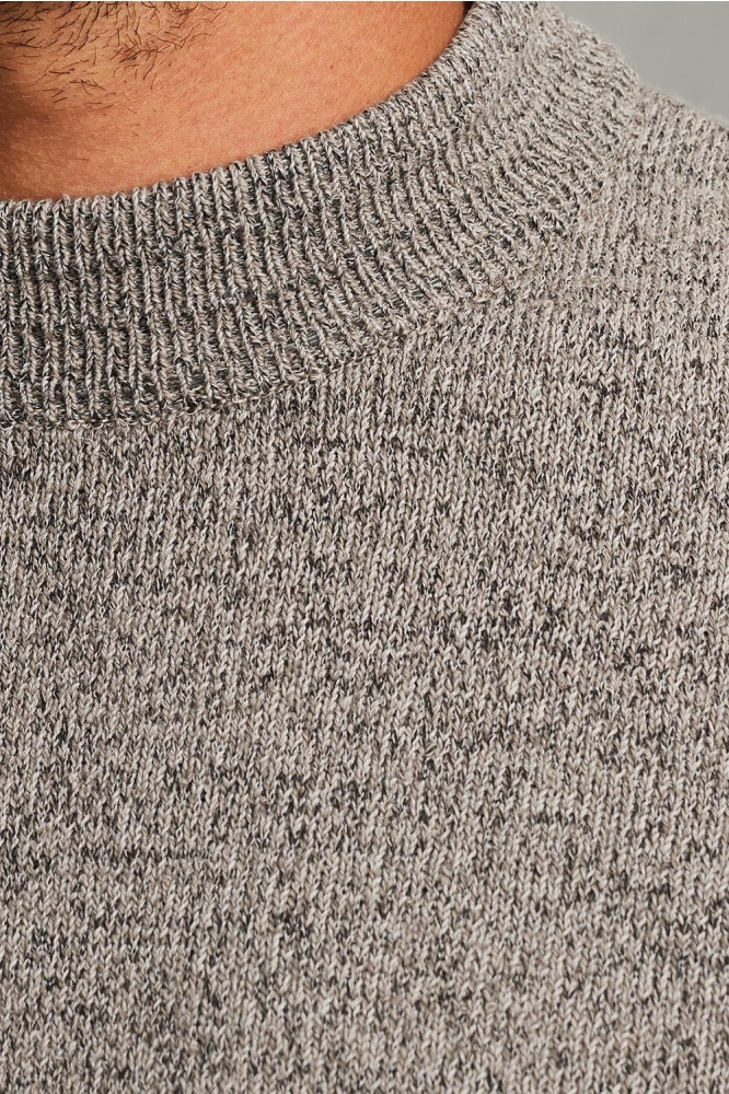 Cast Iron taupe heren trui | Close up