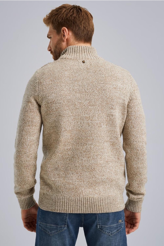 PME legend beige heren trui | Model achteraanzicht
