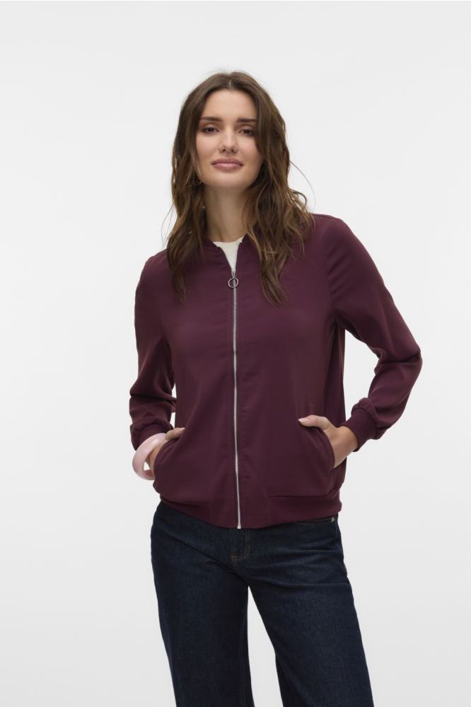Vero Moda bordeaux dames vest | Model vooraanzicht