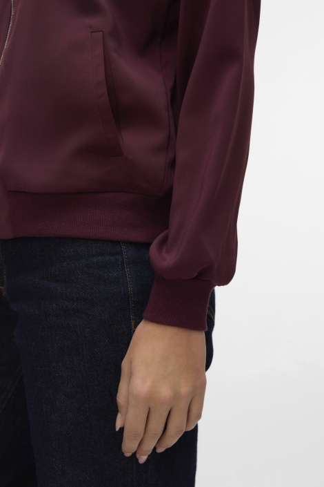 Vero Moda bordeaux dames vest | Close up