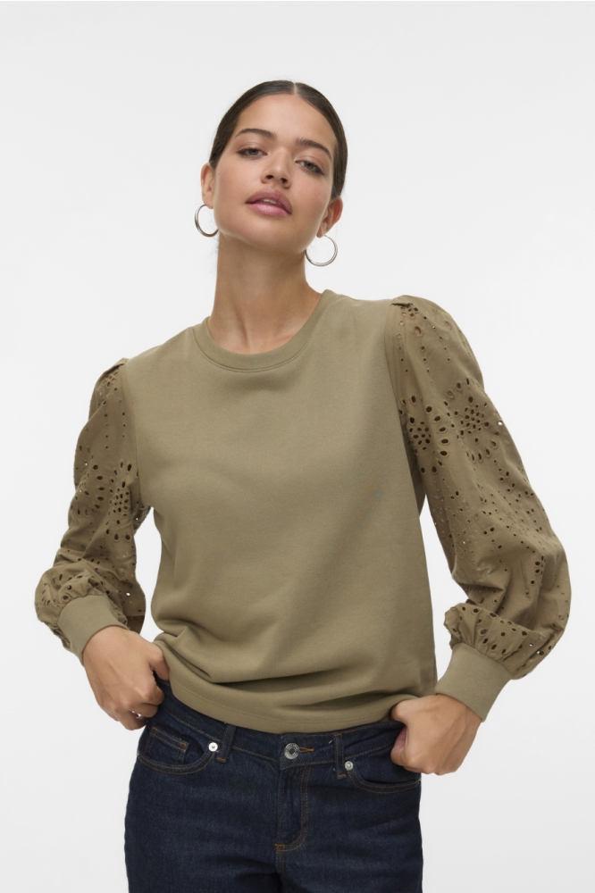 Vero Moda groene dames sweater | Model