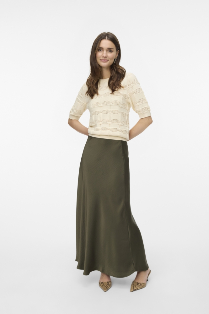 Vero Moda beige dames t-shirt | Model vooraanzicht