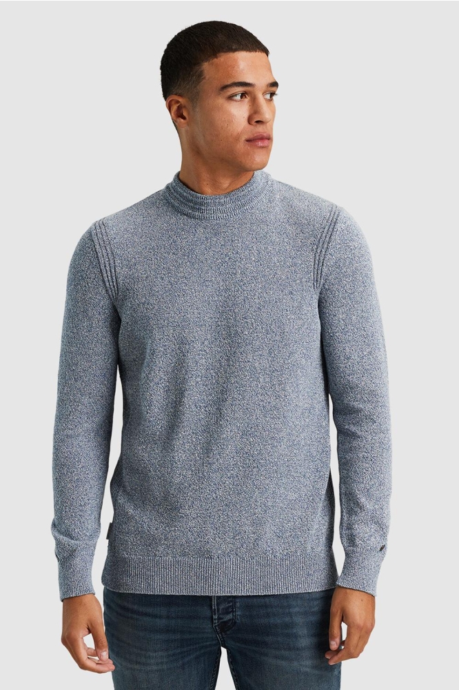 Cast Iron blauwe heren trui | Model vooraanzicht