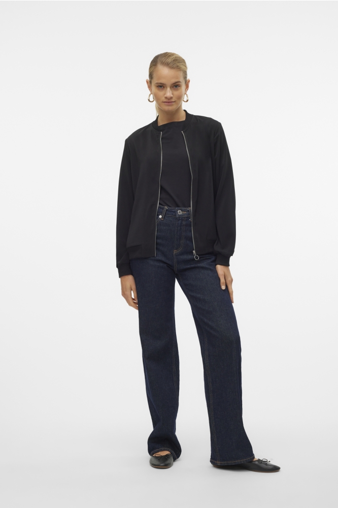 Vero Moda zwarte dames vest | Model