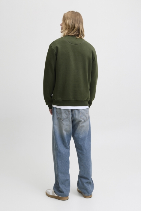 Jack & Jones groene heren sweater | Model achteraanzicht