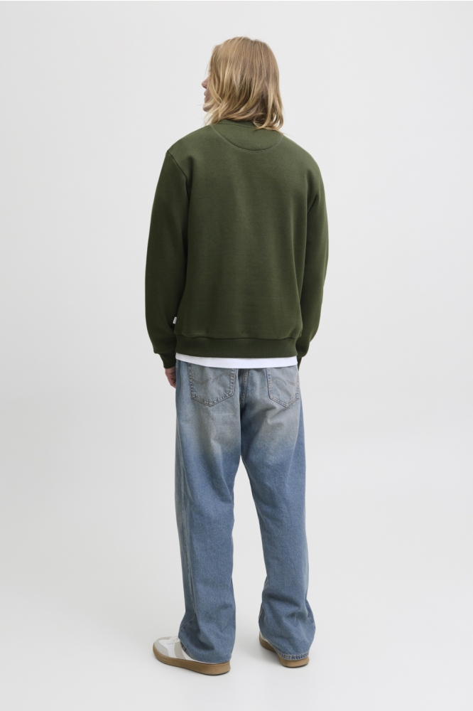 Jack & Jones groene heren sweater | Model achteraanzicht