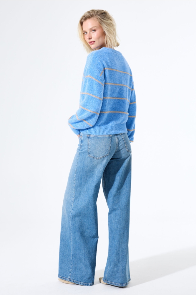 Garcia blauwe dames trui | Model achteraanzicht