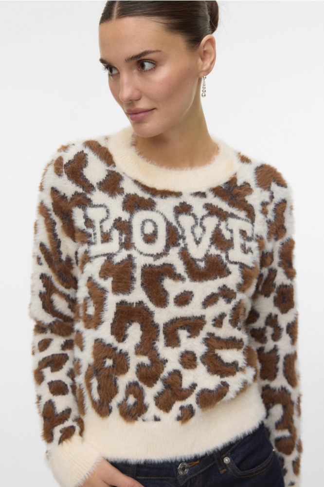 Vero Moda beige dames trui | Model vooraanzicht