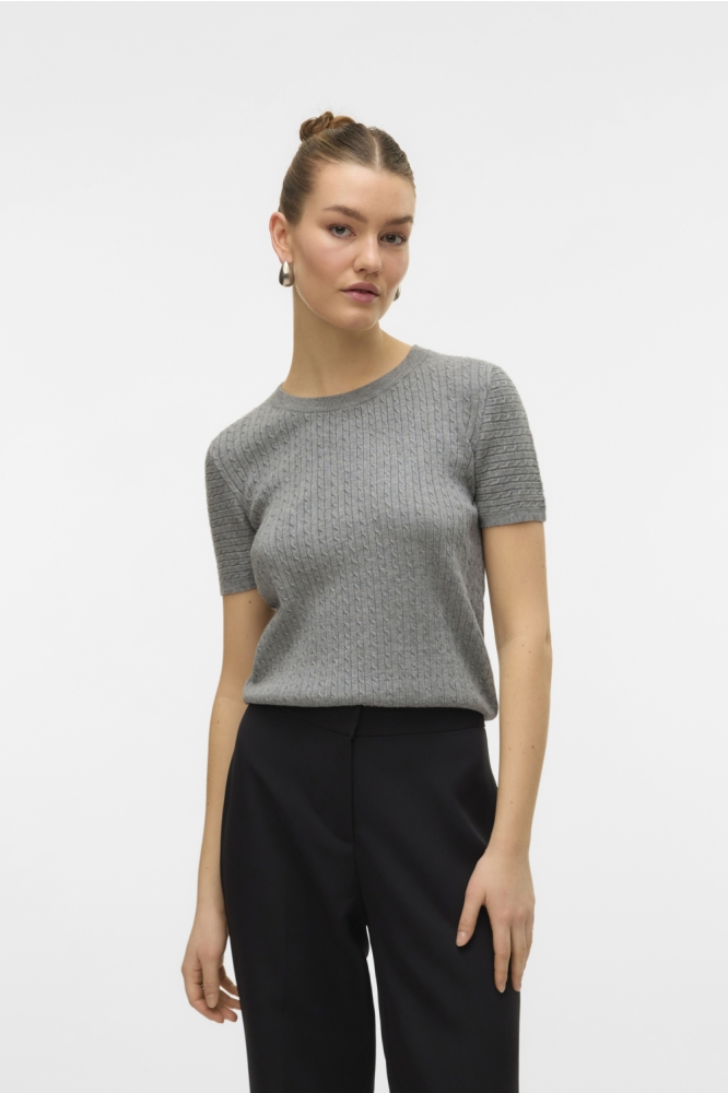 Vero Moda grijze dames t-shirt | Model vooraanzicht