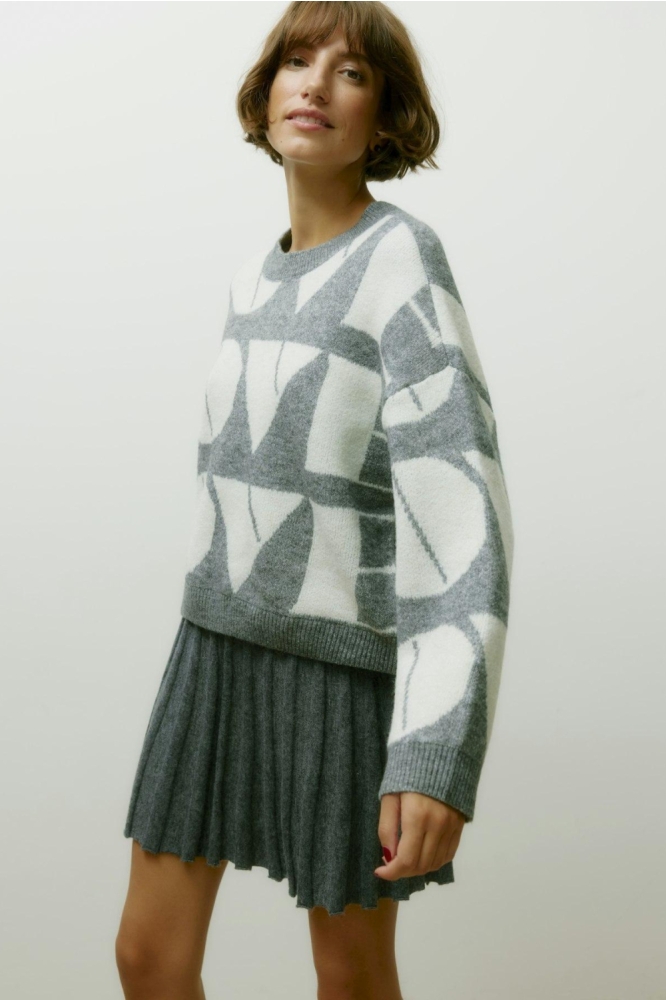 Vero Moda grijze dames trui | Sfeerbeeld, In situatie