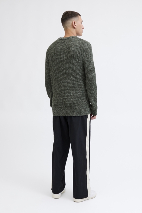 Jack & Jones groene heren trui | Model achteraanzicht