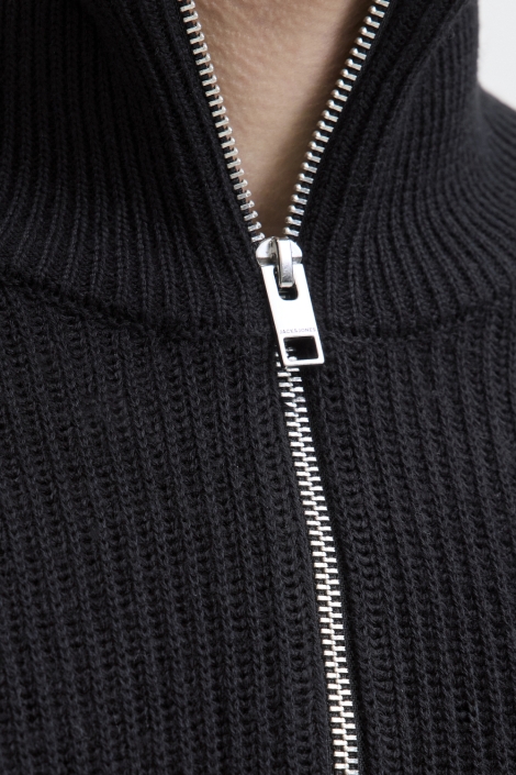 Jack & Jones zwarte heren trui | Close up