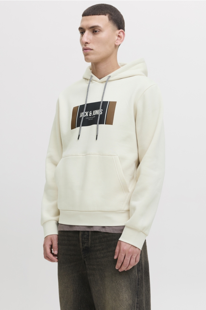 Jack & Jones beige heren sweater | Model vooraanzicht