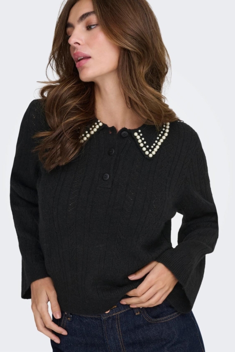 Jacqueline de Yong zwarte dames trui | Model vooraanzicht