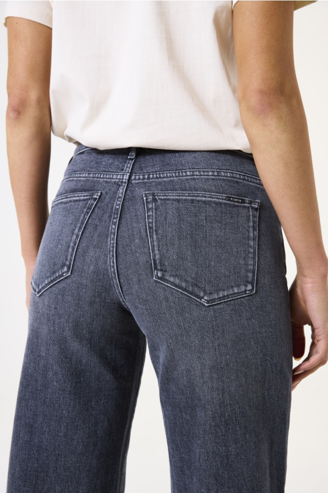 Garcia grijze dames jeans | Close up
