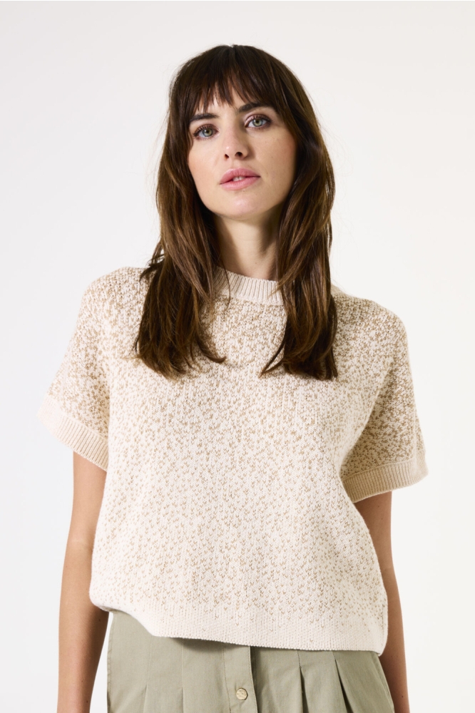 Garcia beige dames trui | Model vooraanzicht