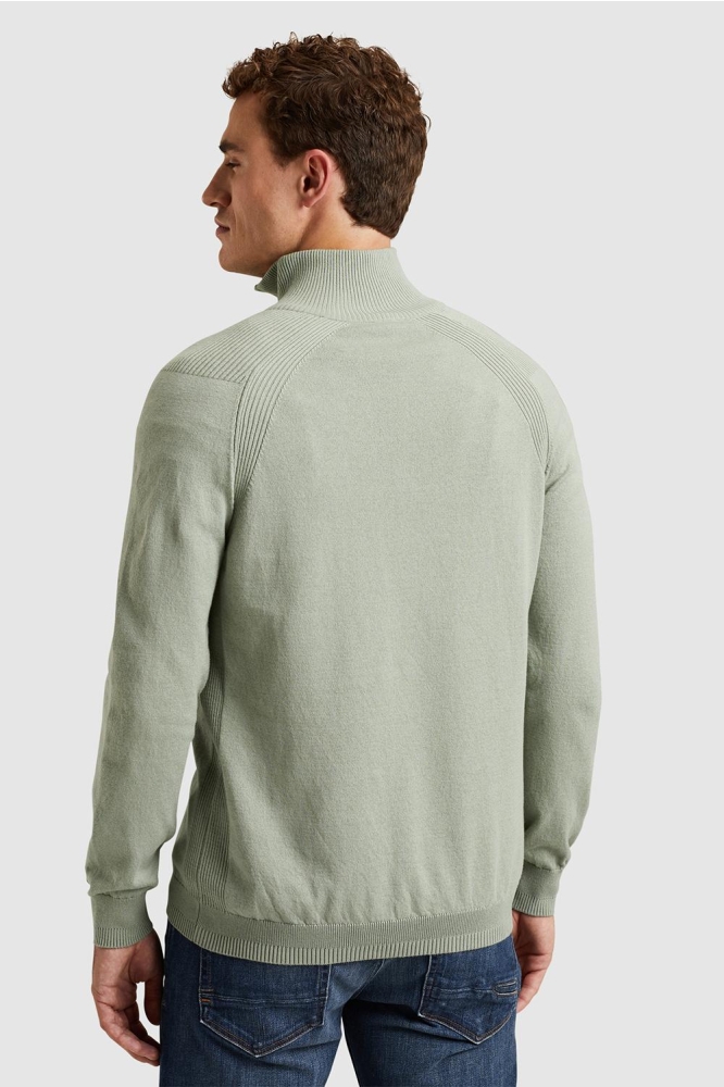 Cast Iron groene heren trui | Model achteraanzicht