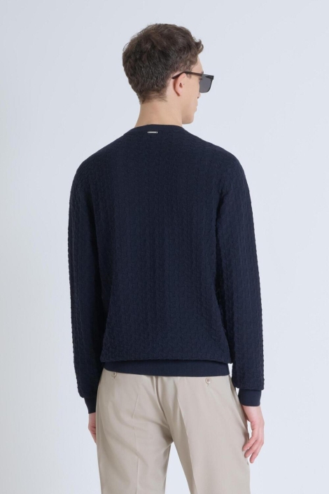 Antony Morato blauwe heren trui | Model achteraanzicht