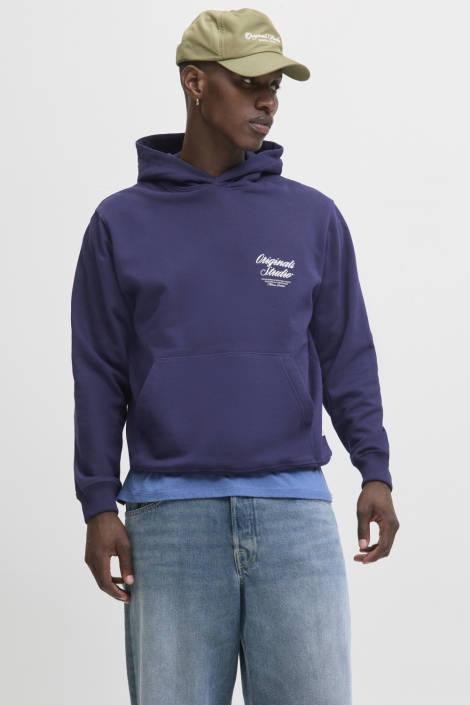 Jack & Jones blauwe heren sweater | Model vooraanzicht