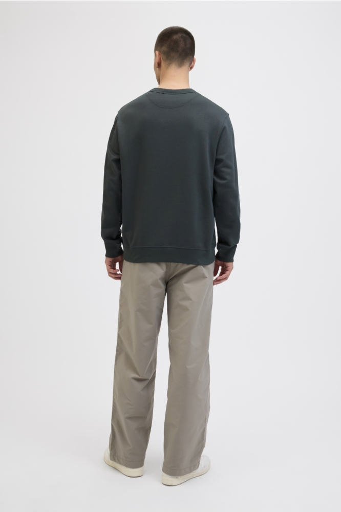 Jack & Jones groene heren sweater | Model