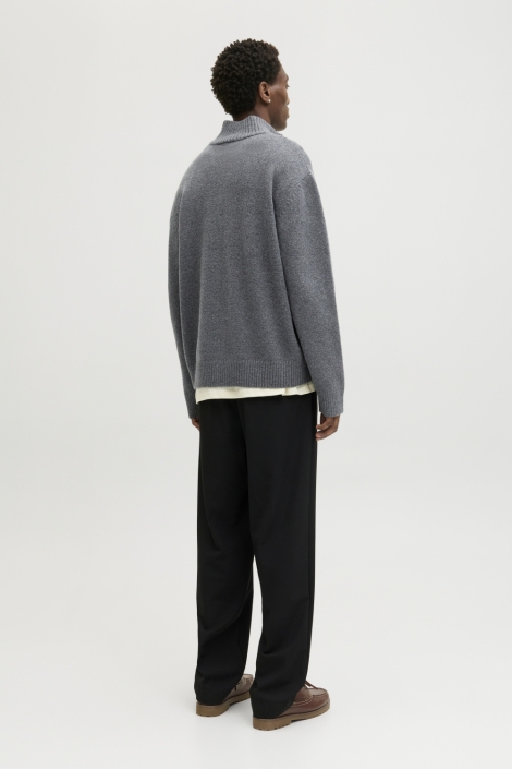 Jack & Jones grijze heren trui | Model achteraanzicht