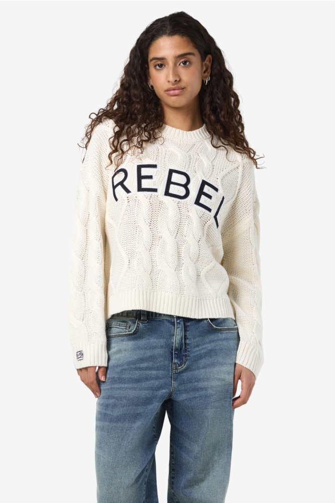 Noisy may beige dames trui | Model vooraanzicht