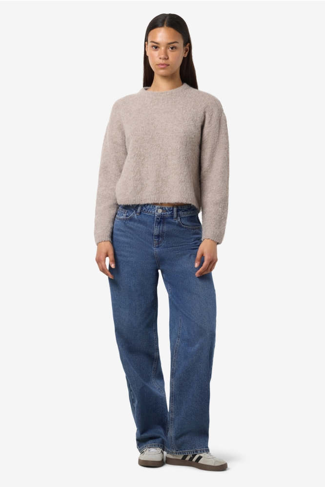 Noisy may zand dames trui | Model