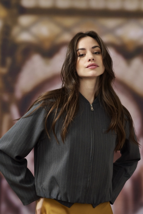 Only grijze dames blazer | Sfeerbeeld, In situatie