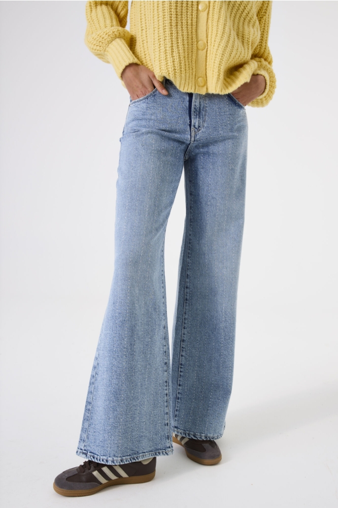 Garcia blauwe dames jeans | Model vooraanzicht