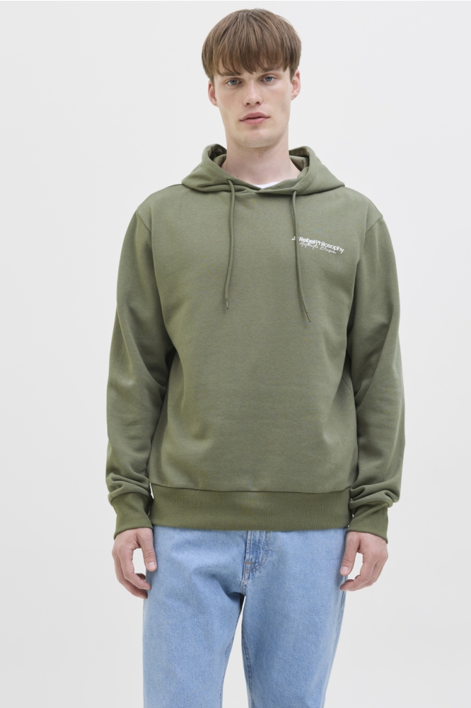 JJ Rebel groene heren sweater | Model vooraanzicht