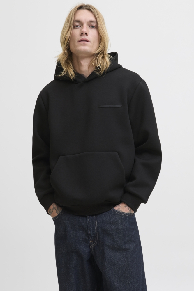 Jack & Jones zwarte heren sweater | Model vooraanzicht