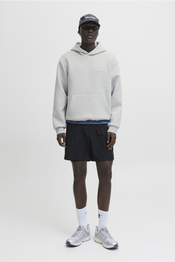 Jack & Jones grijze heren sweater | Model