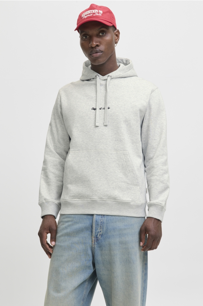 Jack & Jones grijze heren sweater | Model vooraanzicht