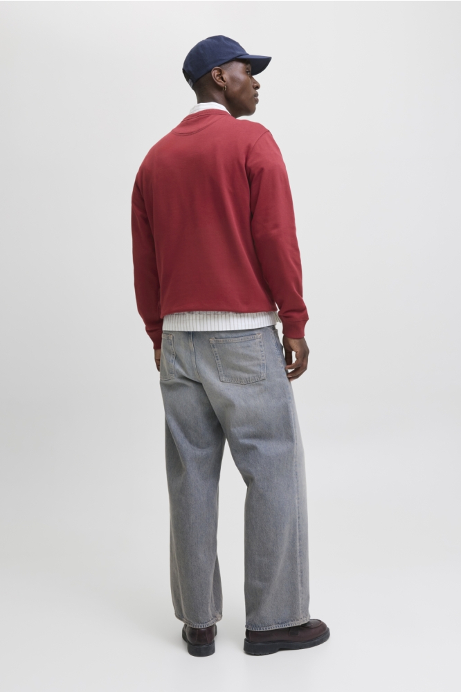 Jack & Jones rode heren sweater | Model achteraanzicht