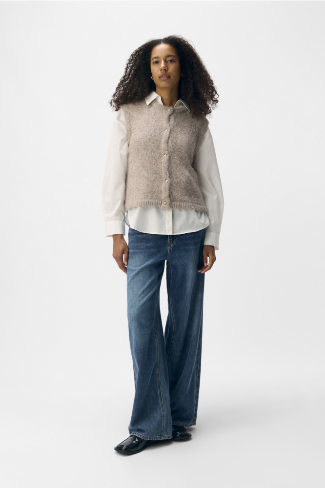 Object zand dames gilet | Model